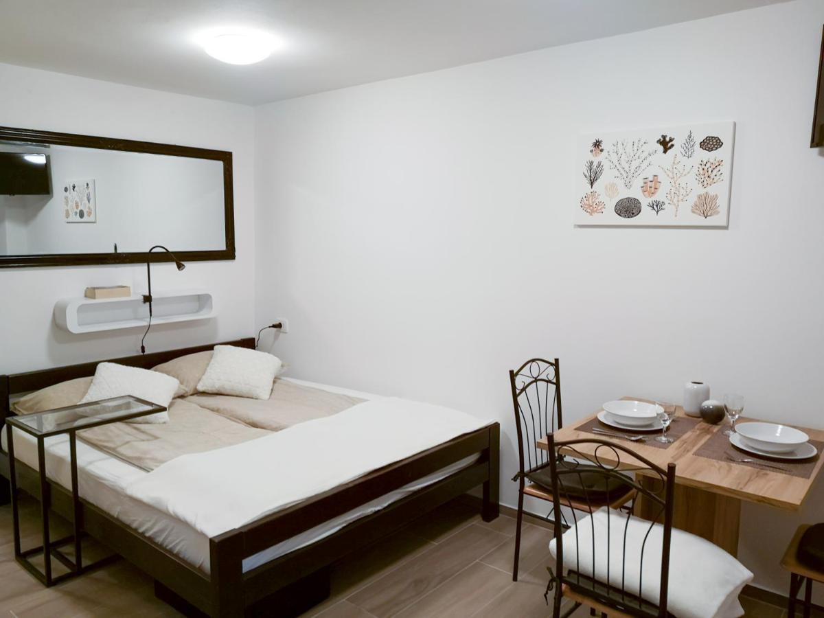 Korala Apartments Piran Extérieur photo